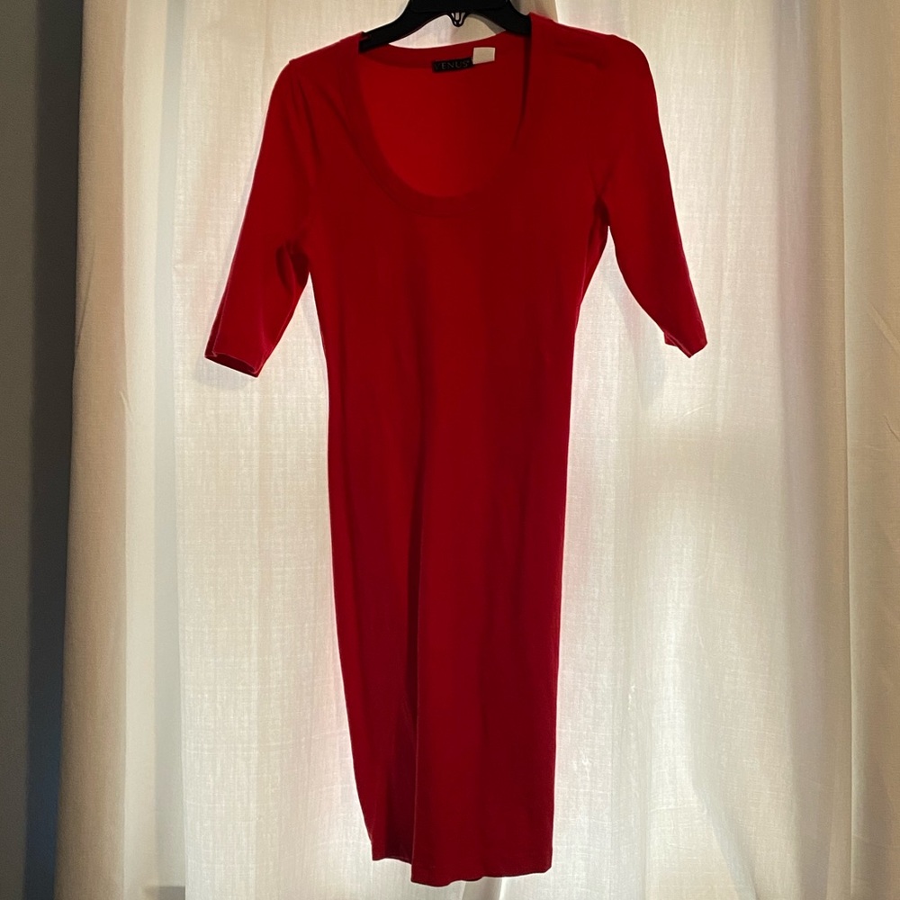 Great vibrant red dress with 3/4 sleeves! Perfect for the holidays!
